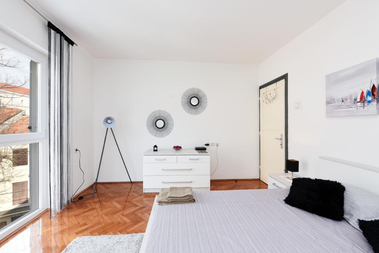 Katia Apartment *